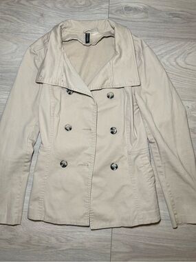 H&M Double-Breasted Tan Trench Coat